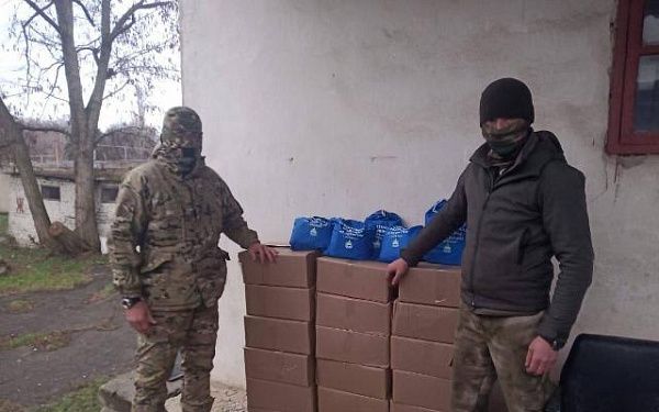 75-я бригада связи из Бурятии решила передать свои новогодние подарки детям 
