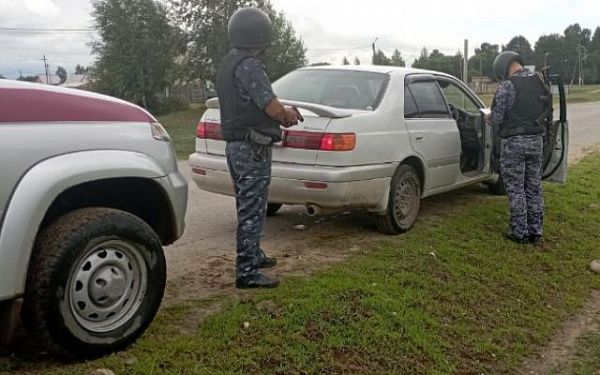 В Бурятии пьяный водитель лихачил в центре села