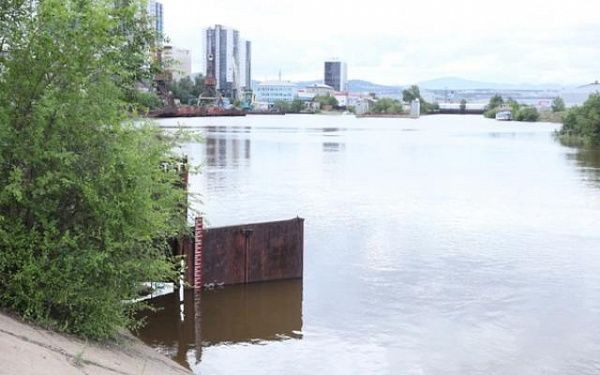 В Улан-Удэ Селенга продолжает подниматься 