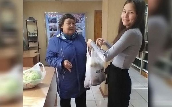 Овощные наборы получили пенсионеры в Селенгинском районе Бурятии