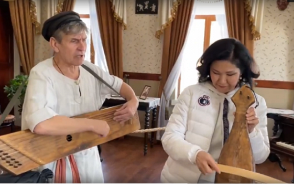 В Улан-Удэ прибыл музей забытой музыки