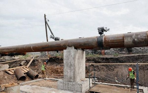 В Улан-Удэ прибыли долгожданные трубы для реконструкции тепломагистрали