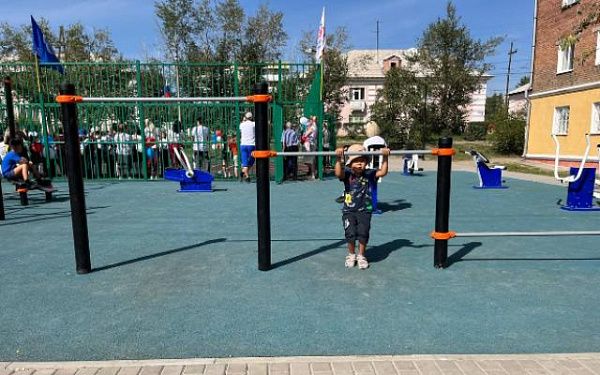 В Улан-Удэ открылся первый двор по проекту «1000 дворов на Дальнем Востоке»