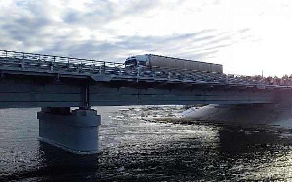 В Кабанском районе Бурятии запустили движение по основному мосту через реку Переёмная