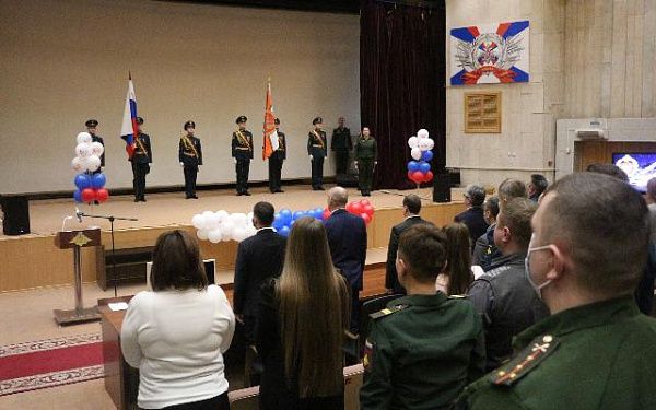 Глава Бурятии поздравил военнослужащих 36 армии с Днем защитника Отечества