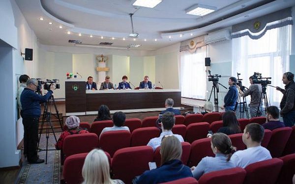 Зампрокурора Бурятии встретилась с дольщиками ЖК «Восточные ворота»