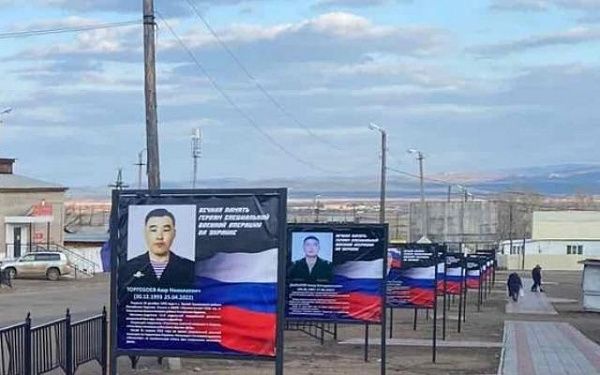 В селе Бурятии появилась портретная галерея воинов-земляков, погибших на СВО