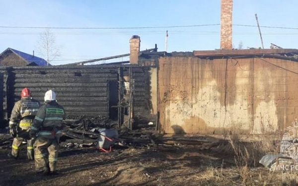 Очередная трагедия на пожаре унесла жизни двоих жителей Бурятии