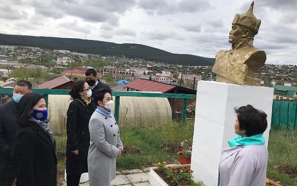 Министр иностранных дел Монголии посетила Бурятию