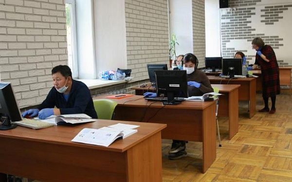 В библиотеке им. И.К. Калашникова открылся лингафонный кабинет для изучения русского языка как иностранного