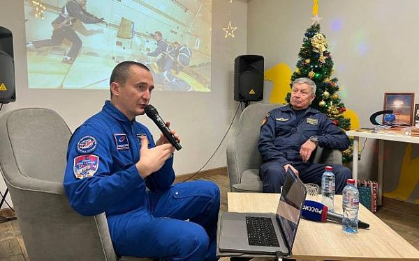 В Улан-Удэ сегодня можно встретить настоящего космонавта