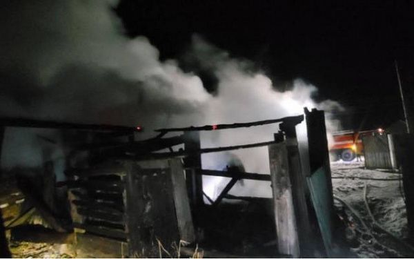 Пожилой мужчина пострадал на пожаре в Бурятии