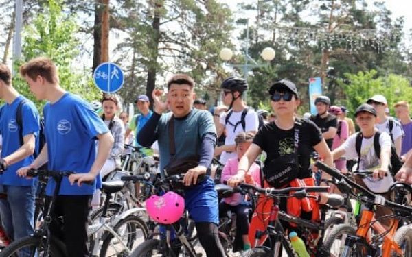 В Улан-Удэ провели девятый «Велопробег против наркотиков»