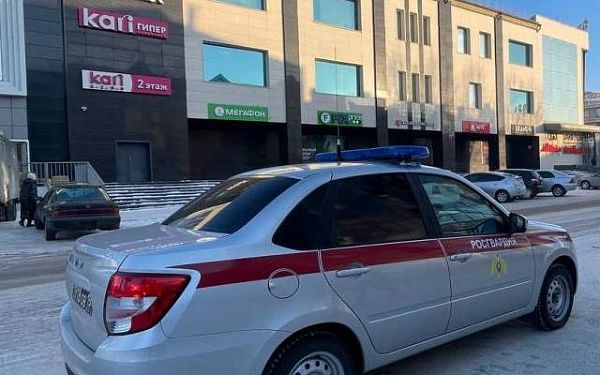 В Улан-Удэ две школьницы украли джинсы из модного бутика 