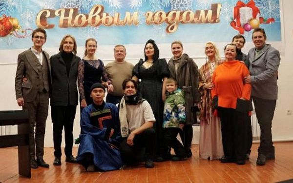 В Бурятии у Байкала прошли рождественские концерты