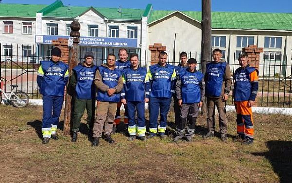 Волонтёры «Озерного» высадили саженцы лиственницы в Еравнинском районе Бурятии
