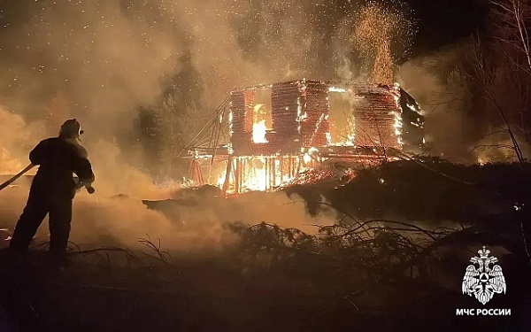 В Бурятии за сутки пожарные подразделения реагировали на 9 возгораний