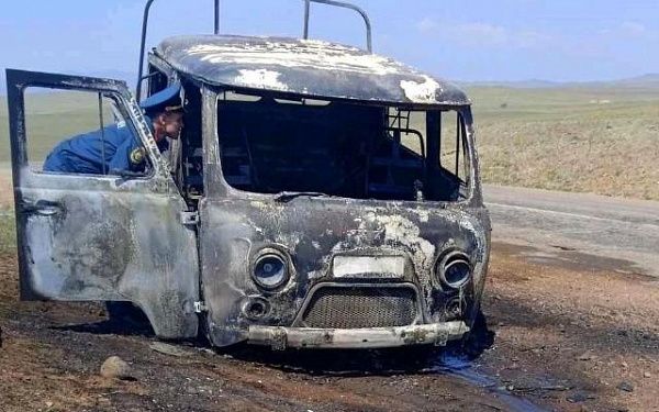 В районе Бурятии сгорел автомобиль 