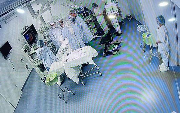 В Улан-Удэ провели 4-часовую операцию по спасению новорожденного ребенка