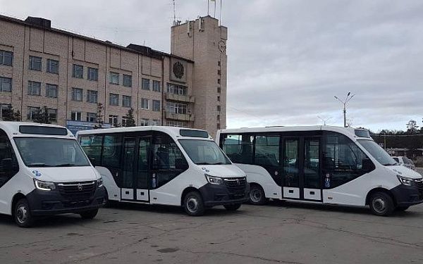 В северный город Бурятии поступили три новых автобуса 