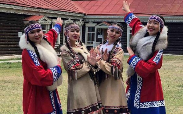 В Улан-Удэ прошёл фестиваль «Манящие миры. Этническая Россия»