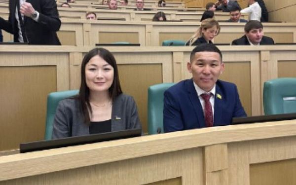 Два депутата из Бурятии вошли в состав Палаты молодых законодателей при Совфеде