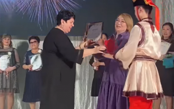 В Улан-Удэ "англичанка" стала победителем профессионального конкурса 