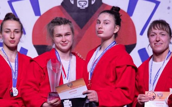Самбисты из Бурятии стали призёрами Чемпионата России
