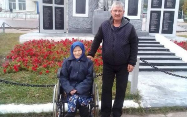 В Бурятии 106 пожилых людей проживают в приемных семьях
