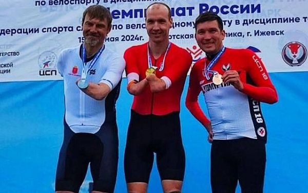 Михаил Асташов завоевал второе золото на Чемпионате России по велоспорту