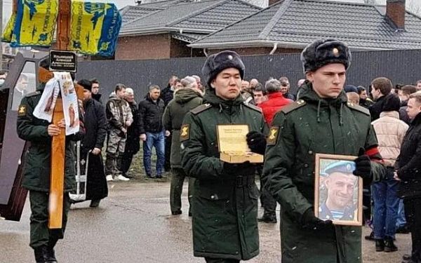 В Краснодарском крае простились с майором 11 отдельной гвардейской десантно-штурмовой бригады Алексеем Ильницким