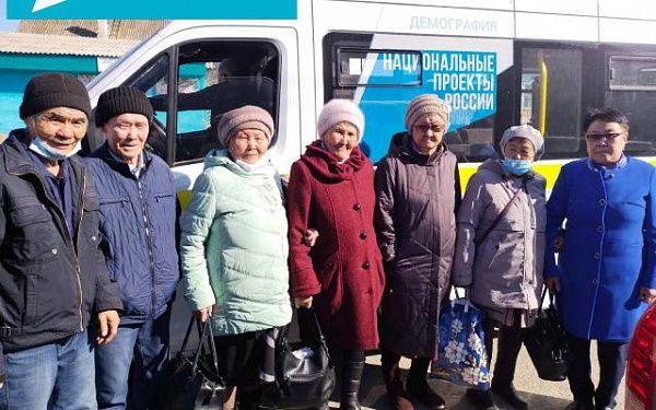 В районе Бурятии работают мобильные группы для пенсионеров