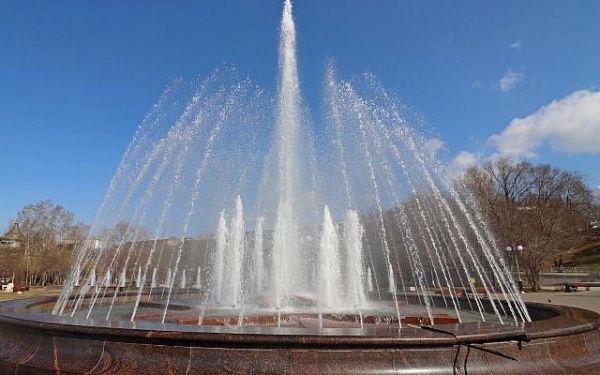 В Улан-Удэ начали работать четыре городских фонтана
