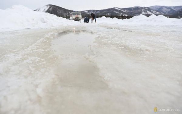 С 1 марта закрывается ледовая переправа в мкрн Мостовой
