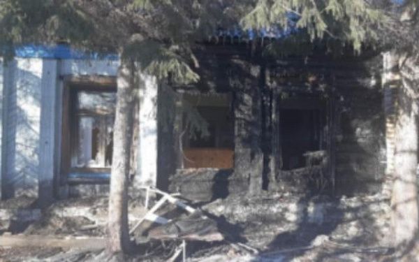 В районе Бурятии горело административное здание 