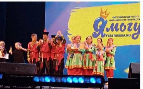Детский ансамбль песни и танца из Бурятии выступил в Казани