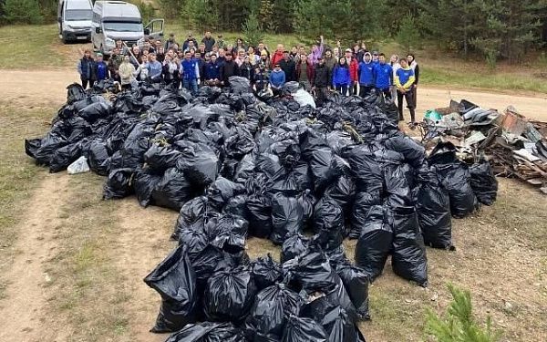 В Бурятии волонтеры собрали 362 мешка мусора 