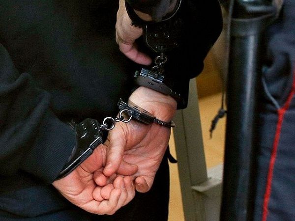 Полицейские пресекли деятельность злоумышленника, обвиняемого в 111 эпизодах мошенничеств
