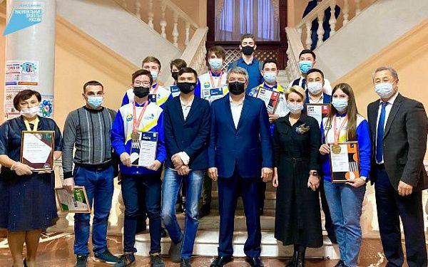 Студенты из Бурятии вошли в тройку лучших Национального чемпионата Worldskills