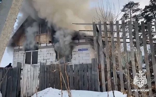 В Бурятии за сутки пожарно-спасательные подразделения реагировали на 8 возгораний