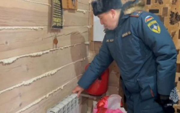 В районе Бурятии замерзающим людям вернули тепло в дома