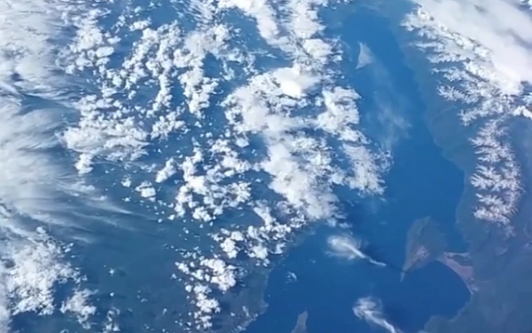 Завораживающее видео о Байкале сняли из космоса 