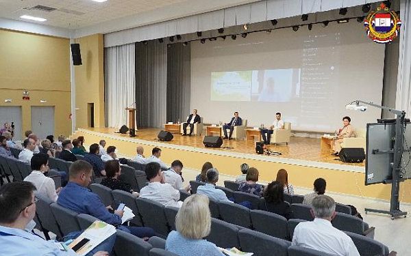 Бурятия приняла участие в Первом всероссийском родительском форуме по вопросам школьного питания