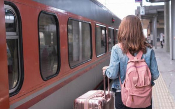 В России теперь нельзя будет высаживать с поездов подростков-безбилетников