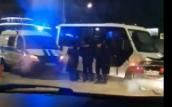 В Улан-Удэ студент стрелял в окно маршрутного автобуса