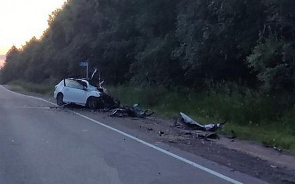В Бурятии 19-летний пассажир «Тойоты» погиб при столкновении с грузовиком