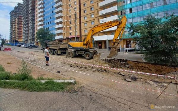 Провалы в асфальте по ул. Модогоева возникли по вине подрядной организации