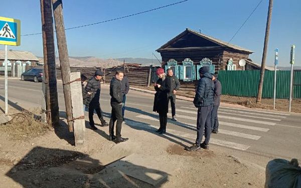 Прокуратура обязала чиновников устранить нарушения, допущенные при ремонте дороги в бурятском селе Гурульба 