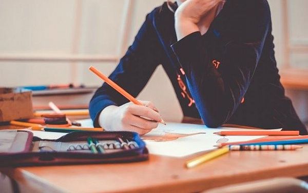 В улан-удэнских школах могут сократить уроки и перевести часть предметов на очно-заочную форму