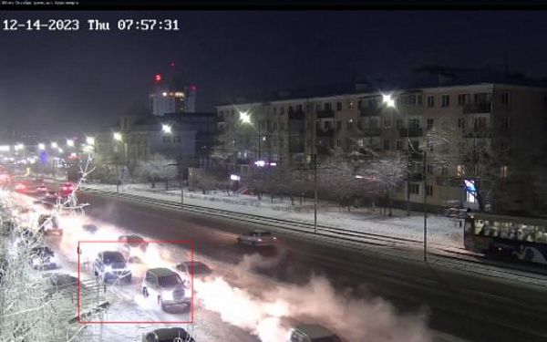 На проспекте в Улан-Удэ из-за ДТП затруднено автодвижение 